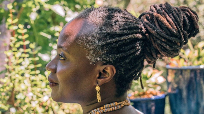 Chatting with Evelyn Bertrand from the Dehye Collective