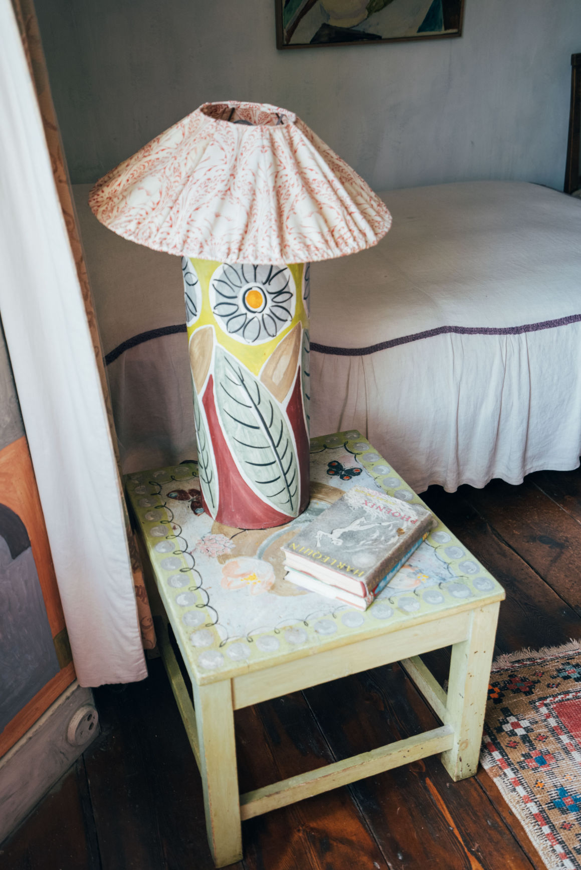 Behind-the-scenes horizontal image