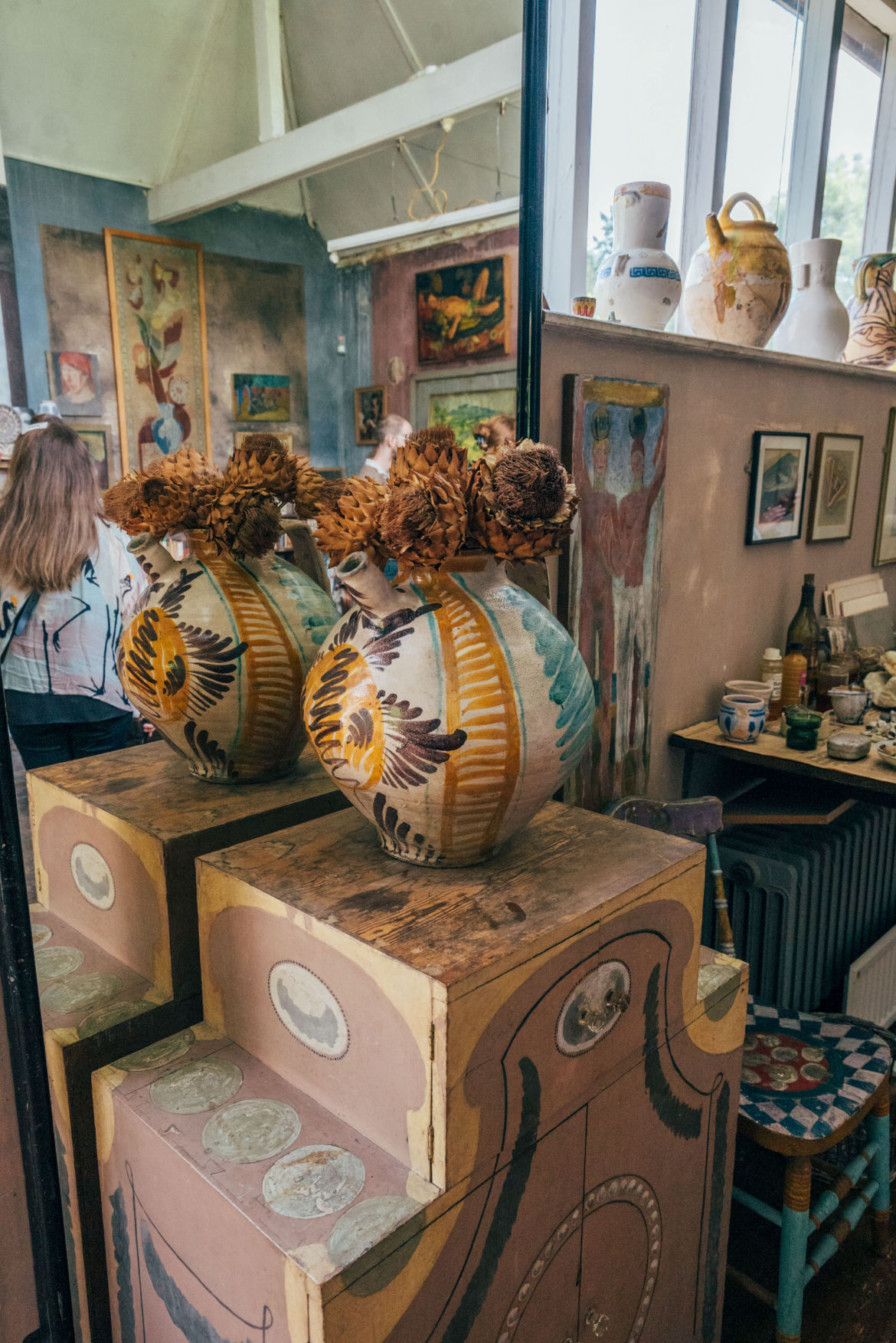 Behind-the-scenes vertical image