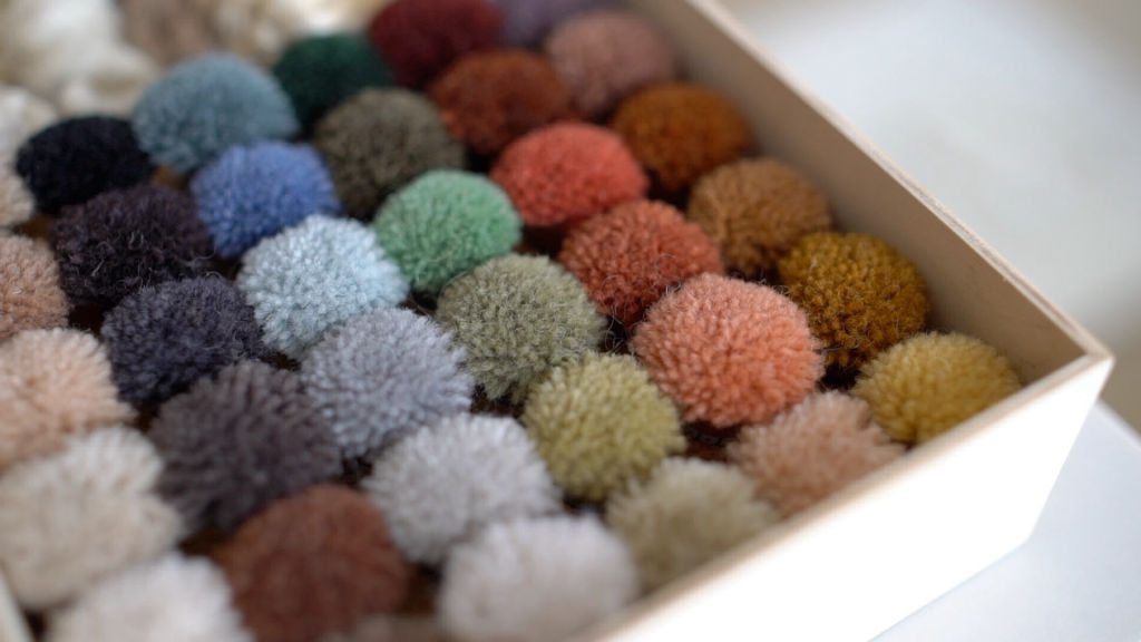 coral and hive wool sample colours